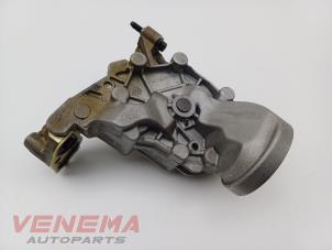 Gebruikte Oliepomp Peugeot 208 I (CA/CC/CK/CL) 1.2 12V e-THP PureTech 110 Prijs € 74,99 Margeregeling aangeboden door Venema Autoparts