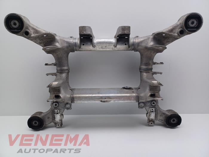 Gebruikte Subframe BMW 5 serie (F10) 550i V8 32V TwinPower Turbo Prijs € 99,99 Margeregeling aangeboden door Venema Autoparts