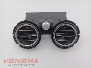 Gebruikte Luchtrooster achter Mercedes C Estate (S205) C-250 CDI BlueTEC, C-250 d 2.2 16V Prijs € 44,99 Margeregeling aangeboden door Venema Autoparts