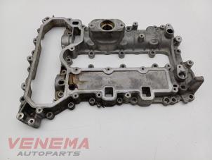 Gebruikte Cilinderkop Peugeot 208 I (CA/CC/CK/CL) 1.2 12V e-THP PureTech 110 Prijs € 199,99 Margeregeling aangeboden door Venema Autoparts