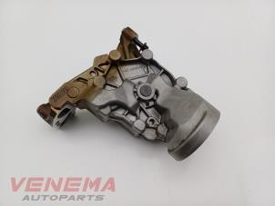 Gebruikte Oliepomp Peugeot 208 I (CA/CC/CK/CL) 1.2 12V e-THP PureTech 110 Prijs € 74,99 Margeregeling aangeboden door Venema Autoparts