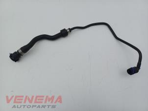 Gebruikte Leiding (diversen) BMW 5 serie (F10) 550i V8 32V TwinPower Turbo Prijs € 14,99 Margeregeling aangeboden door Venema Autoparts