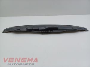 Gebruikte Paravan Ford Focus 3 Wagon 1.0 Ti-VCT EcoBoost 12V 125 Prijs € 39,99 Margeregeling aangeboden door Venema Autoparts