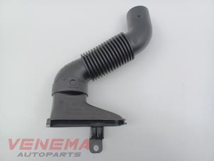 Gebruikte Slang (diversen) Peugeot 208 I (CA/CC/CK/CL) 1.2 12V e-THP PureTech 110 Prijs € 19,99 Margeregeling aangeboden door Venema Autoparts