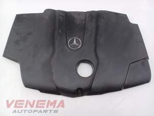 Gebruikte Afdekplaat motor Mercedes C Estate (S205) C-250 CDI BlueTEC, C-250 d 2.2 16V Prijs € 44,99 Margeregeling aangeboden door Venema Autoparts