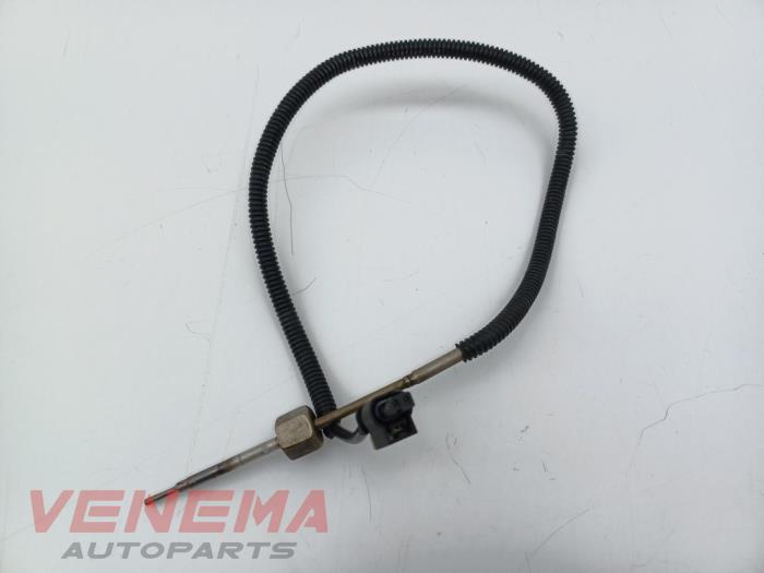 Gebruikte Uitlaat temperatuursensor Mercedes C Estate (S205) C-250 CDI BlueTEC, C-250 d 2.2 16V Prijs € 29,99 Margeregeling aangeboden door Venema Autoparts
