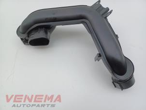 Gebruikte Turbo Pijp Volkswagen T-Cross 1.0 TSI 115 12V Prijs € 49,99 Margeregeling aangeboden door Venema Autoparts