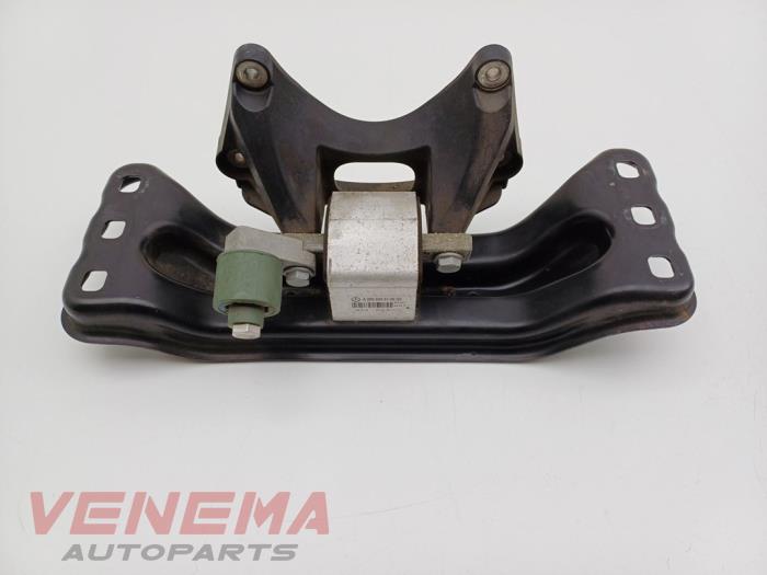Gebrauchte Motorrubber Mercedes C Estate (S205) C-250 CDI BlueTEC, C-250 d 2.2 16V Preis € 29,99 Margenregelung angeboten von Venema Autoparts