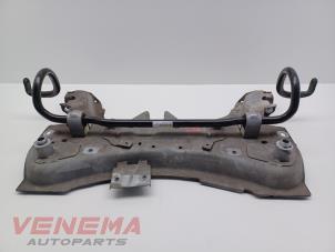 Gebruikte Subframe Renault Captur (2R) 1.2 TCE 16V EDC Prijs € 44,99 Margeregeling aangeboden door Venema Autoparts