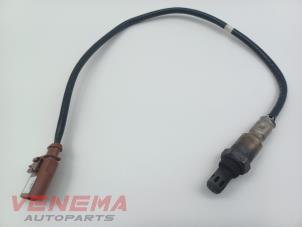 Gebruikte Lambda Sonde Volkswagen Polo VI (AW1) 1.0 TSI 12V Prijs € 19,99 Margeregeling aangeboden door Venema Autoparts
