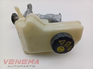 Gebruikte Hoofdremcilinder Volkswagen Polo VI (AW1) 1.0 TSI 12V Prijs € 14,99 Margeregeling aangeboden door Venema Autoparts