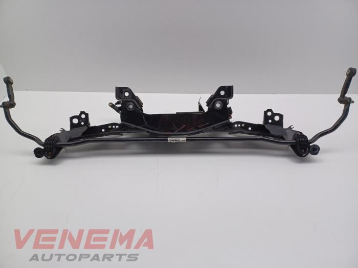 Gebruikte Subframe BMW X1 (F48) xDrive 25e 1.5 12V TwinPower Turbo Prijs € 199,99 Margeregeling aangeboden door Venema Autoparts