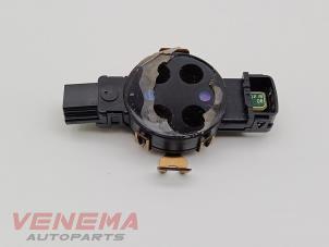 Gebruikte Sensor regen Volkswagen Polo VI (AW1) 1.0 TSI 12V Prijs € 29,99 Margeregeling aangeboden door Venema Autoparts
