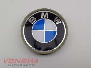 Gebruikte Naafkapje BMW 3 serie (E90) 320i 16V Prijs € 9,99 Margeregeling aangeboden door Venema Autoparts