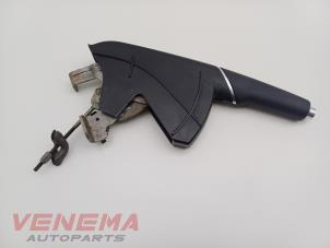 Gebruikte Handrem Mechaniek Audi A1 Sportback (8XA/8XF) 1.0 TFSI Ultra 12V Prijs € 19,99 Margeregeling aangeboden door Venema Autoparts