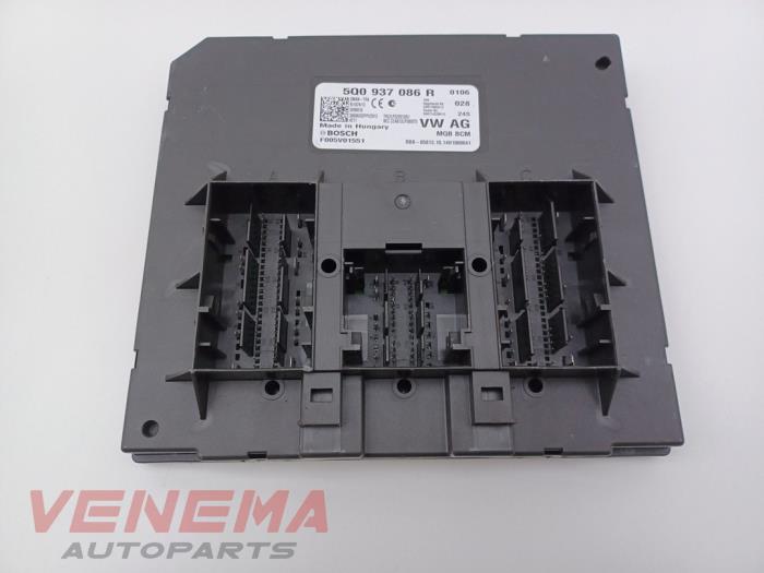 Gebruikte Module Bodycontrol Volkswagen Golf Sportsvan (AUVS) 1.2 TSI 16V Prijs € 99,99 Margeregeling aangeboden door Venema Autoparts