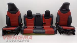 Gebruikte Interieur Bekledingsset Mercedes A (177.0) 1.3 A-200 Turbo 16V Prijs € 299,99 Margeregeling aangeboden door Venema Autoparts