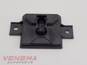 Gebruikte Camera module Mercedes C-Klasse AMG (W205) C-63 S,Edition 1 AMG 4.0 V8 Biturbo Prijs € 49,99 Margeregeling aangeboden door Venema Autoparts