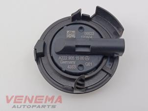 Gebruikte Airbag Sensor Mercedes C-Klasse AMG (W205) C-63 S,Edition 1 AMG 4.0 V8 Biturbo Prijs € 9,99 Margeregeling aangeboden door Venema Autoparts