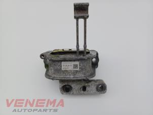 Gebruikte Motorsteun Volkswagen Golf Sportsvan (AUVS) 1.2 TSI 16V Prijs € 24,99 Margeregeling aangeboden door Venema Autoparts