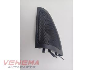 Gebruikte Tweeter Mercedes A (W176) 2.2 A-200 CDI, A-200d 16V Prijs € 14,99 Margeregeling aangeboden door Venema Autoparts