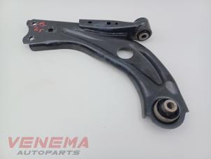 Gebruikte Draagarm rechts-voor Citroen C5 Aircross I (A4/AC/AJ/AR) 2.0 Blue HDI 180 Prijs € 24,99 Margeregeling aangeboden door Venema Autoparts