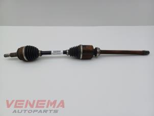 Gebruikte Aandrijfas rechts-voor Citroen C5 Aircross I (A4/AC/AJ/AR) 2.0 Blue HDI 180 Prijs € 129,99 Margeregeling aangeboden door Venema Autoparts