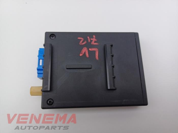 Computer Kachel van een Volkswagen Golf VII (AUA) 2.0 GTI 16V Performance Package 2017