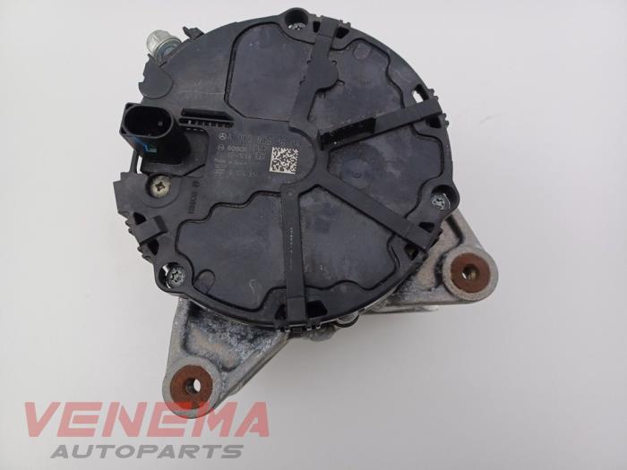 Gebruikte Dynamo Mercedes A (177.0) 1.3 A-160 Turbo 16V Prijs € 249,99 Margeregeling aangeboden door Venema Autoparts