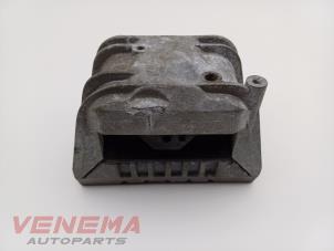 Gebruikte Motorrubber Volkswagen Golf V (1K1) 1.4 16V Prijs € 9,99 Margeregeling aangeboden door Venema Autoparts