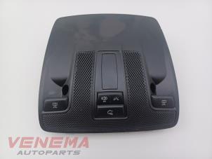 Gebruikte Binnenverlichting voor Mercedes A (W176) 2.2 A-200 CDI, A-200d 16V Prijs € 29,99 Margeregeling aangeboden door Venema Autoparts