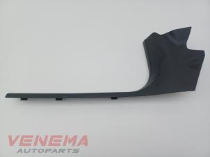 Gebruikte Afdeklijst dorpel links Mercedes A (W176) 2.2 A-200 CDI, A-200d 16V Prijs € 29,99 Margeregeling aangeboden door Venema Autoparts