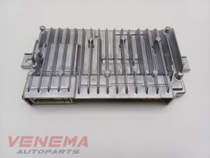 Gebruikte PDC Module Mercedes C Estate (S206) C-300 e 2.0 Turbo Prijs € 349,99 Margeregeling aangeboden door Venema Autoparts