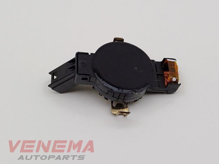 Gebruikte Regensensor Mercedes C Estate (S206) C-300 e 2.0 Turbo Prijs € 34,99 Margeregeling aangeboden door Venema Autoparts