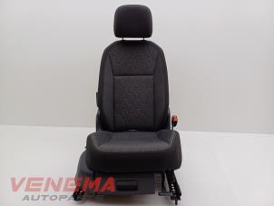 Gebruikte Stoel rechts Volkswagen Tiguan (AD1) 1.5 TSI 16V Evo BlueMotion Technology Prijs € 174,99 Margeregeling aangeboden door Venema Autoparts