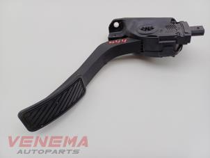 Gebruikte Gaspedaal Ford Ka+ 1.2 Ti-VCT Prijs € 24,99 Margeregeling aangeboden door Venema Autoparts
