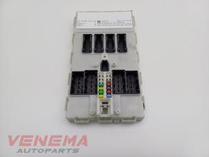 Gebruikte Bodycontrol Module BMW 1 serie (F20) 118i 1.5 TwinPower 12V Van Prijs € 149,99 Margeregeling aangeboden door Venema Autoparts