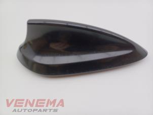 Gebruikte Antenne BMW 1 serie (F20) 118i 1.5 TwinPower 12V Van Prijs € 49,99 Margeregeling aangeboden door Venema Autoparts