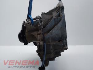 Gebruikte Versnellingsbak Ford Ka+ 1.2 Ti-VCT Prijs € 299,99 Margeregeling aangeboden door Venema Autoparts