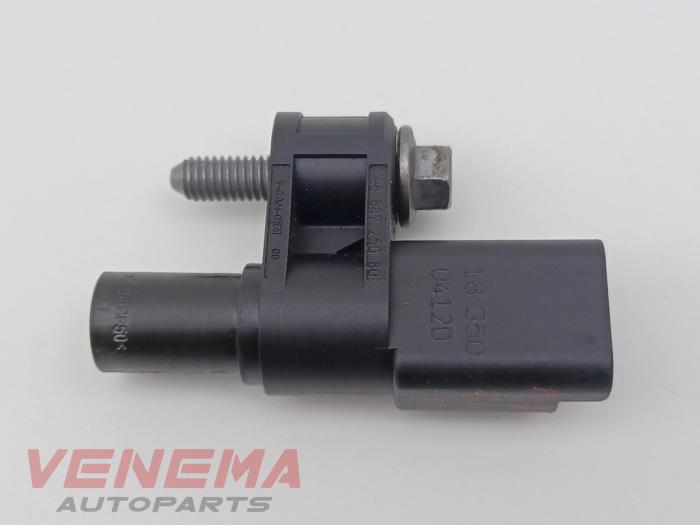 Gebruikte Nokkenas Sensor Peugeot 208 I (CA/CC/CK/CL) 1.2 12V e-THP PureTech 110 Prijs € 14,99 Margeregeling aangeboden door Venema Autoparts