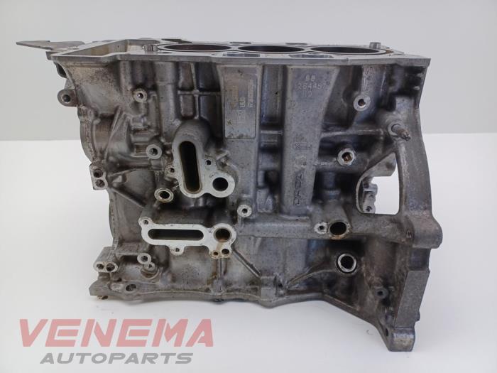 Gebruikte Motor Onderblok Peugeot 208 I (CA/CC/CK/CL) 1.2 12V e-THP PureTech 110 Prijs € 299,99 Margeregeling aangeboden door Venema Autoparts