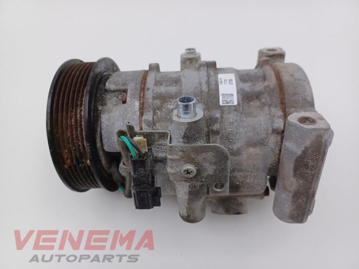 Gebruikte Pomp Airco Ford Ka+ 1.2 Ti-VCT Prijs € 99,99 Margeregeling aangeboden door Venema Autoparts