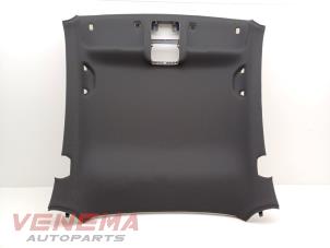 Gebruikte Hemelbekleding Volkswagen Beetle (16AB) 1.6 TDI 16V Prijs € 149,99 Margeregeling aangeboden door Venema Autoparts