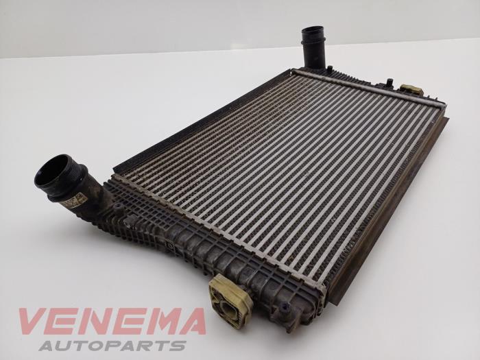 Intercooler van een Volkswagen Beetle (16AB) 1.6 TDI 16V 2012