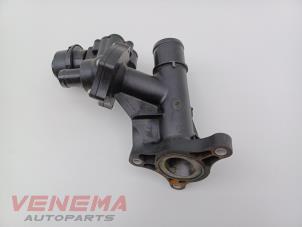 Gebruikte Thermostaathuis Fiat Talento 1.6 MultiJet Biturbo 120 Prijs € 59,99 Margeregeling aangeboden door Venema Autoparts