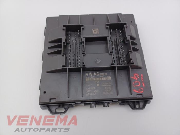 Gebruikte Bodycontrol Module Volkswagen Polo V (6R) 1.2 TDI 12V BlueMotion Prijs € 39,99 Margeregeling aangeboden door Venema Autoparts