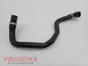 Gebruikte Slang (diversen) Mercedes C Estate (S206) C-300 e 2.0 Turbo Prijs € 9,99 Margeregeling aangeboden door Venema Autoparts