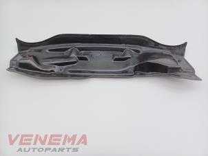 Gebruikte Paravan Volkswagen Polo V (6R) 1.2 TDI 12V BlueMotion Prijs € 14,99 Margeregeling aangeboden door Venema Autoparts