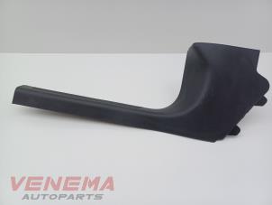 Gebruikte Afdeklijst dorpel links Mercedes A (177.0) 1.3 A-180 Turbo 16V Prijs € 29,99 Margeregeling aangeboden door Venema Autoparts