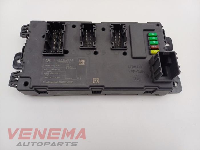 Gebruikte Module Bodycontrol BMW 1 serie (F20) 118i 1.5 TwinPower 12V Van Prijs € 29,99 Margeregeling aangeboden door Venema Autoparts